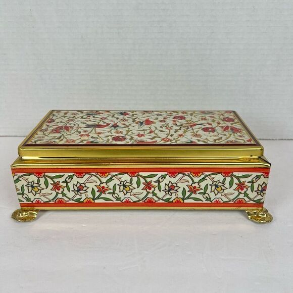 Vintage Decorative Tin Boxes Made in Western Germany Victorian - Picture 5 of 13